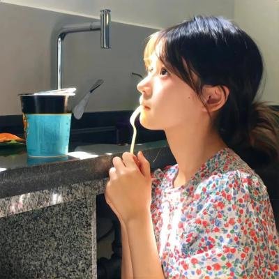 垂乳女